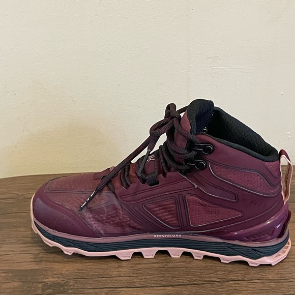 Altra Long Peak all Weather Women’s 7 Burgundy Hikers - Picture 6 of 9